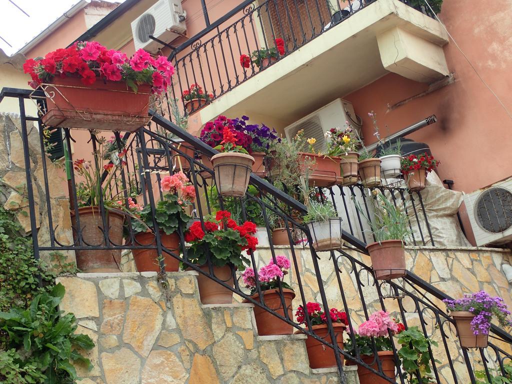 Sinarádes Summer Cottage מראה חיצוני תמונה