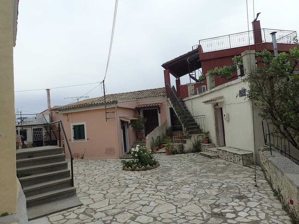 Sinarádes Summer Cottage מראה חיצוני תמונה